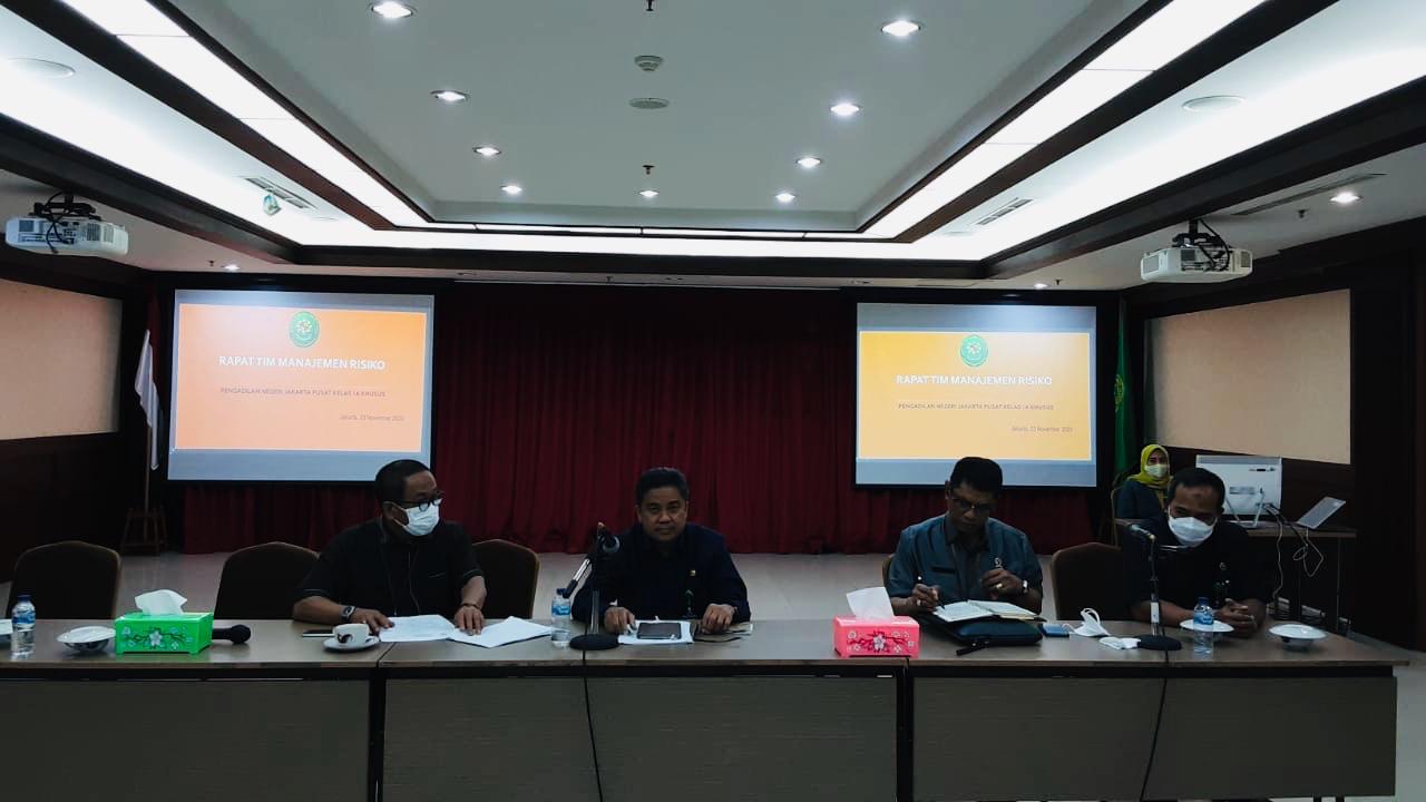 RAPAT TIM MANAJEMEN RESIKO