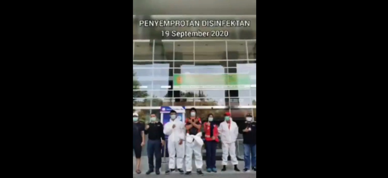 Penyemprotan Disinfektan di PN Jakarta Pusat Kelas IA Khusus