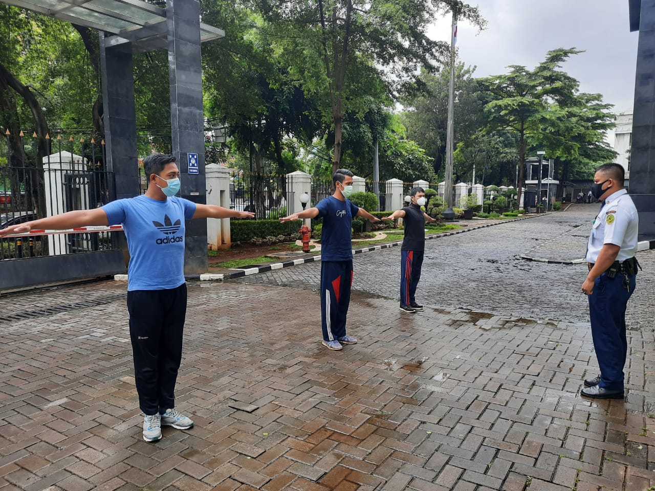 TES FISIK CALON TENAGA SATUAN PENGAMANAN