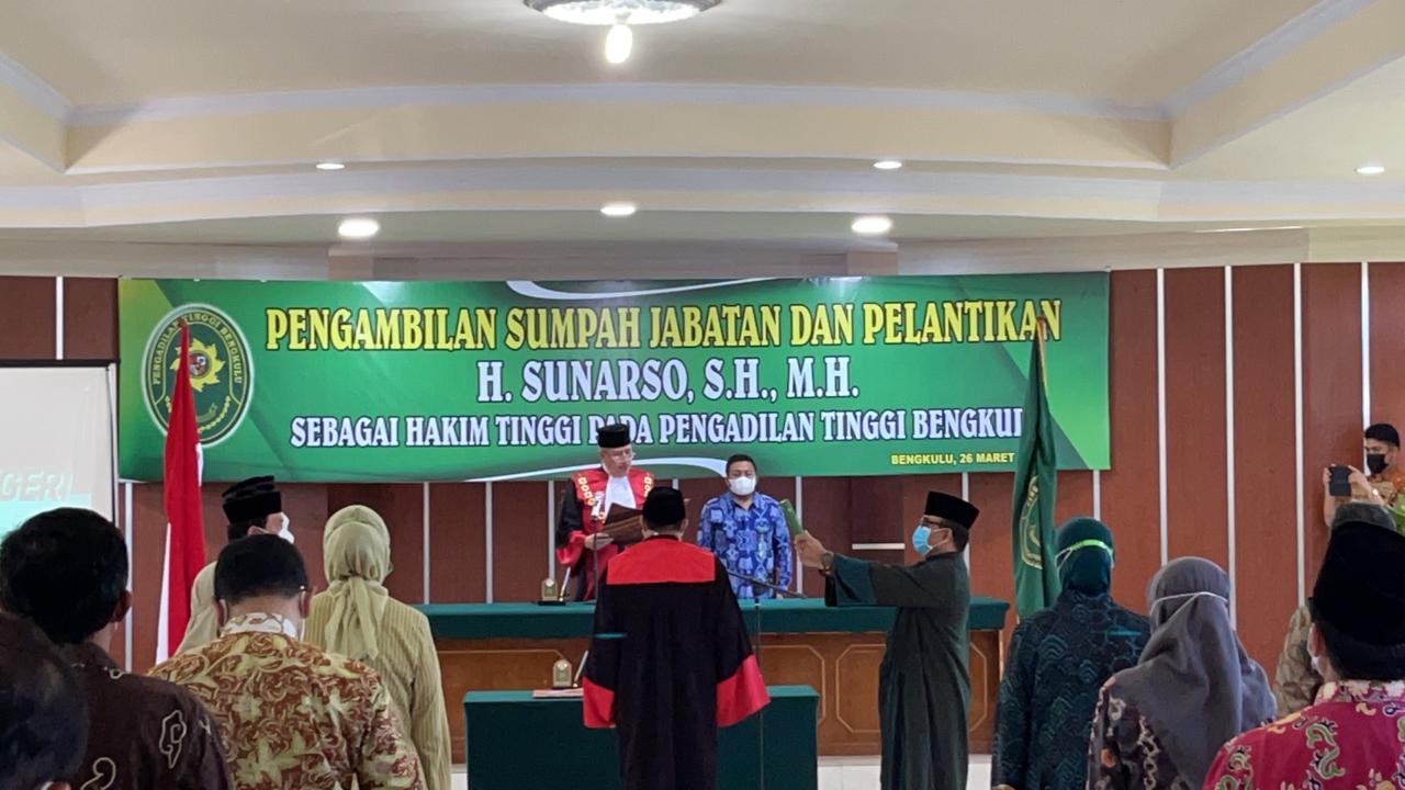 PELANTIKAN Dr. H.SUNARSO, S.H.M.H. HT PADA PT BENGKULU