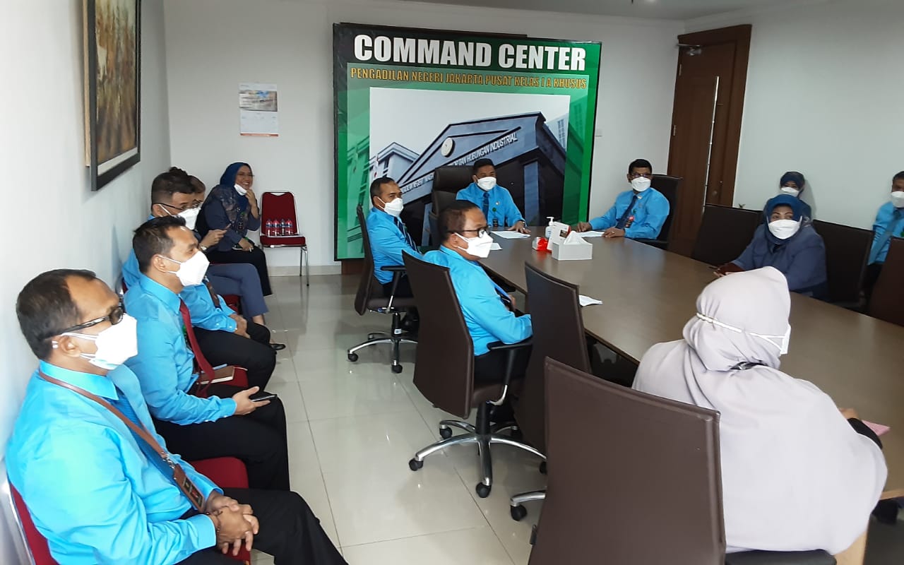 RAPAT MONITORING DAN EVALUASI LAYANAN PTSP MARET 2021