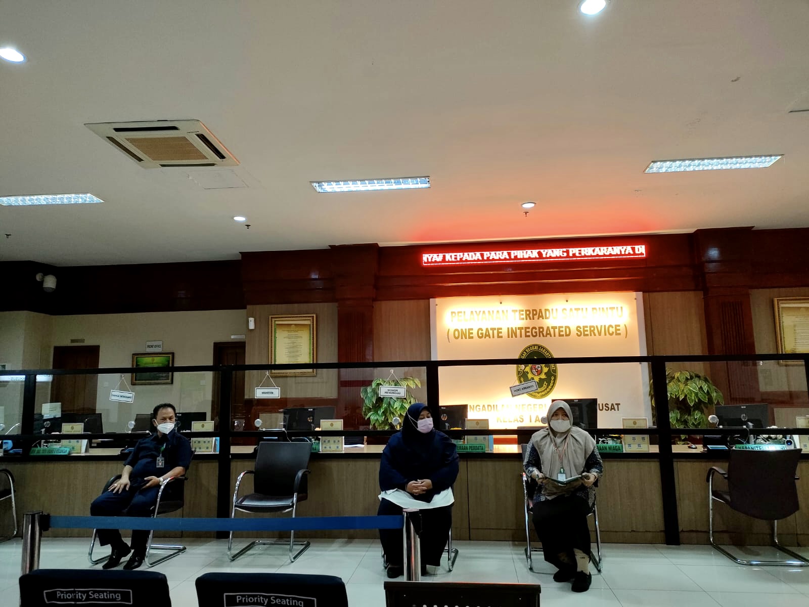 MONITORING EVALUASI (MonEv) & BRIEFING LAYANAN PTSP
