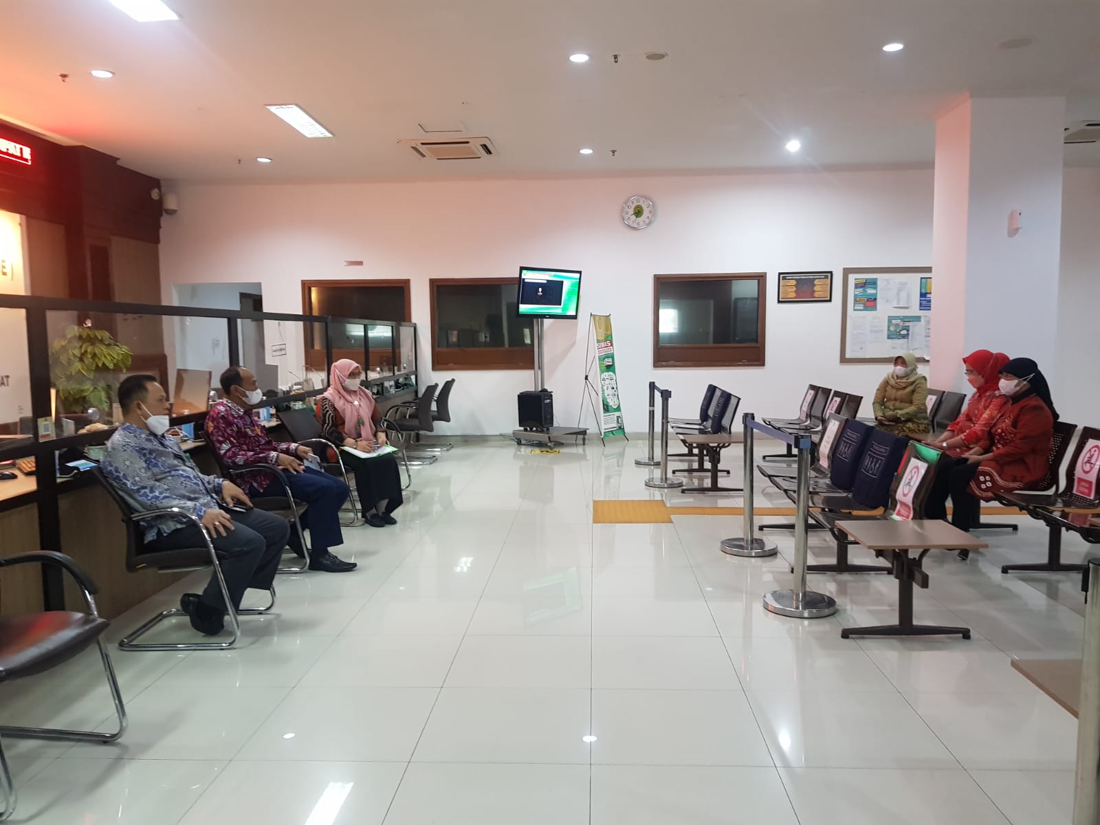 BRIEFING, MONITORING DAN EVALUASI LAYANAN PTSP 2022