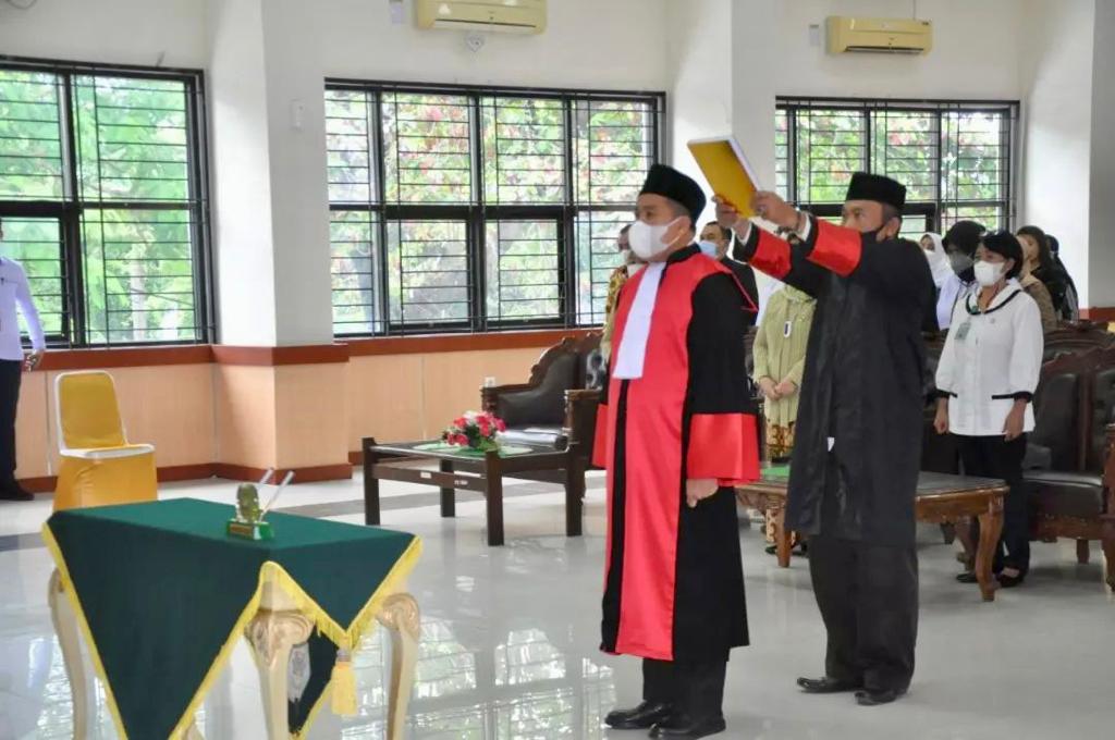 PELANTIKAN Bpk MUHAMMAD DAMIS, SH. MH, Sbg HT MAKASSAR