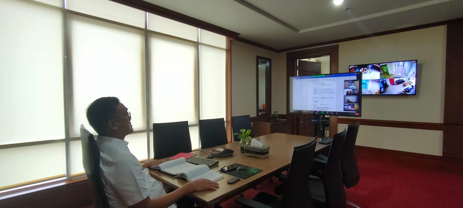 FOCUS GROUP DISCUSSION (FGD) - PENYUSUNAN NASKAH AKADEMIK