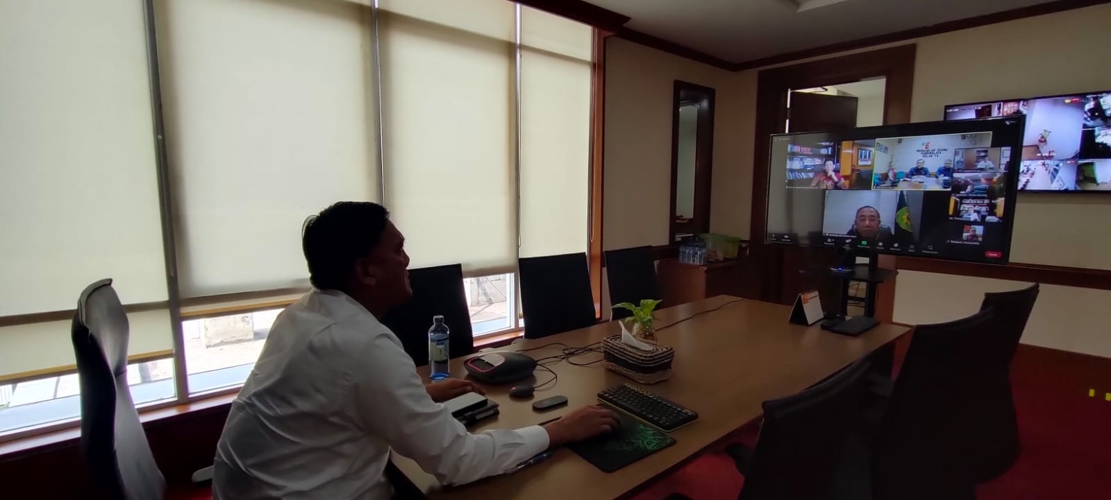 RAPAT KELOMPOK KERJA (POKJA) RANCANGAN UNDANG-UNDANG HUKUM ACARA PERDATA SECARA HYBRID