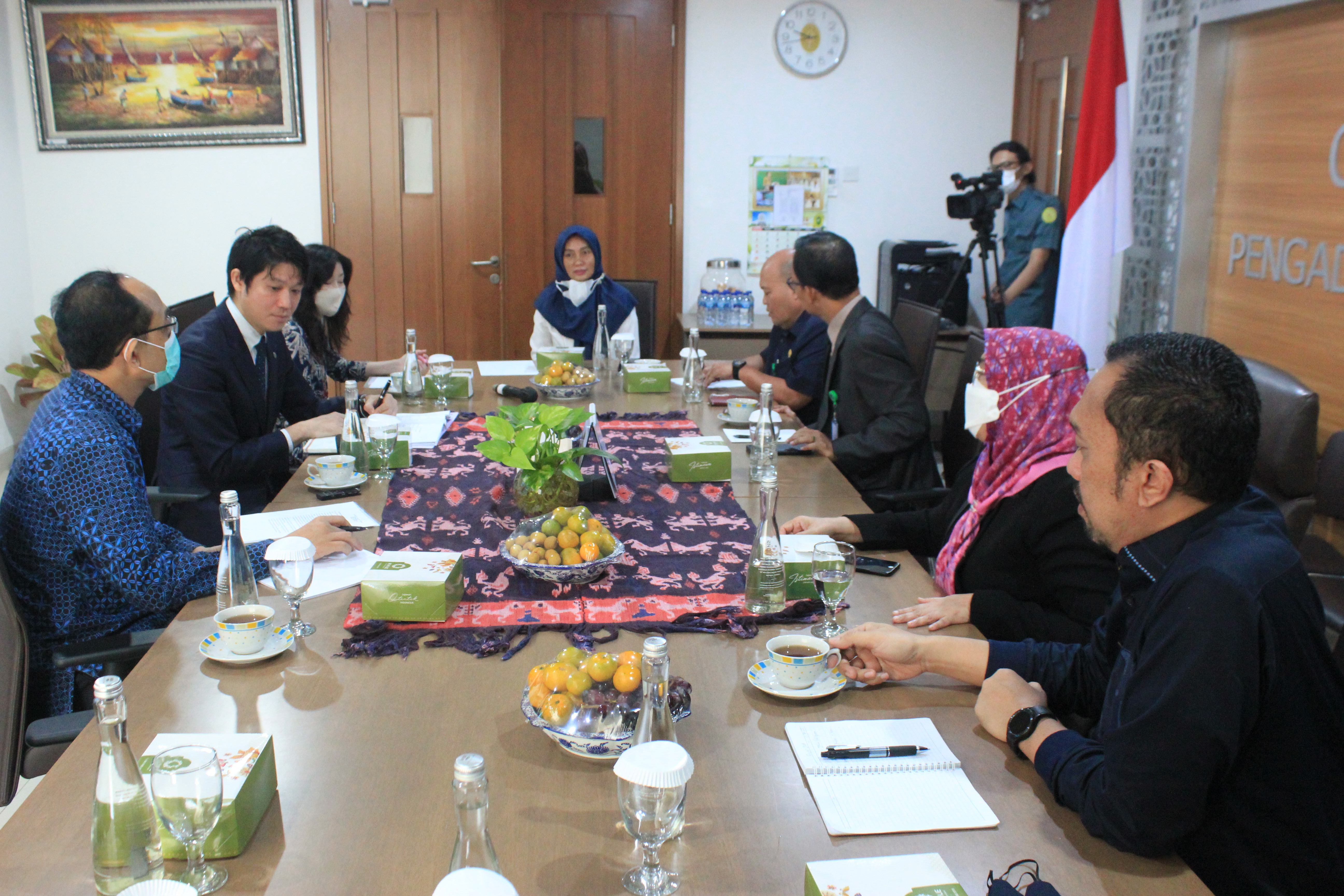 KUNJUNGAN JAPAN INTERNATIONAL COOPERATION AGENCY KE PENGADILAN NEGERI JAKARTA PUSAT KELAS IA KHUSUS