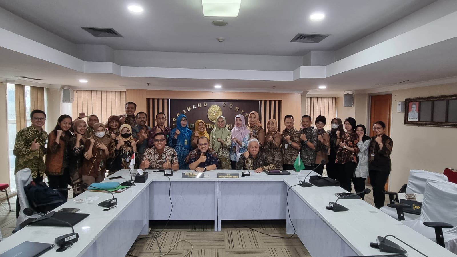 PN JAKARTA PUSAT  MENGHADIRI UNDANGAN UJI PETIK PELAKSANAAN ZONA INTEGRITAS DI PT DKI JAKARTA