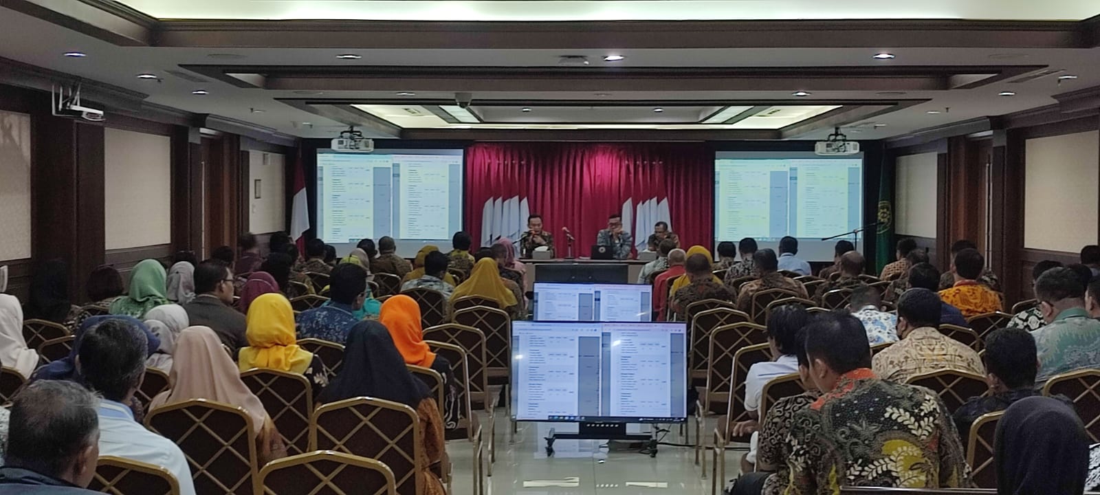 RAPAT MONITORING DAN EVALUASI (MONEV) SISTEM INFORMASI PENELUSURAN PERKARA (SIPP) TAHUN 2024