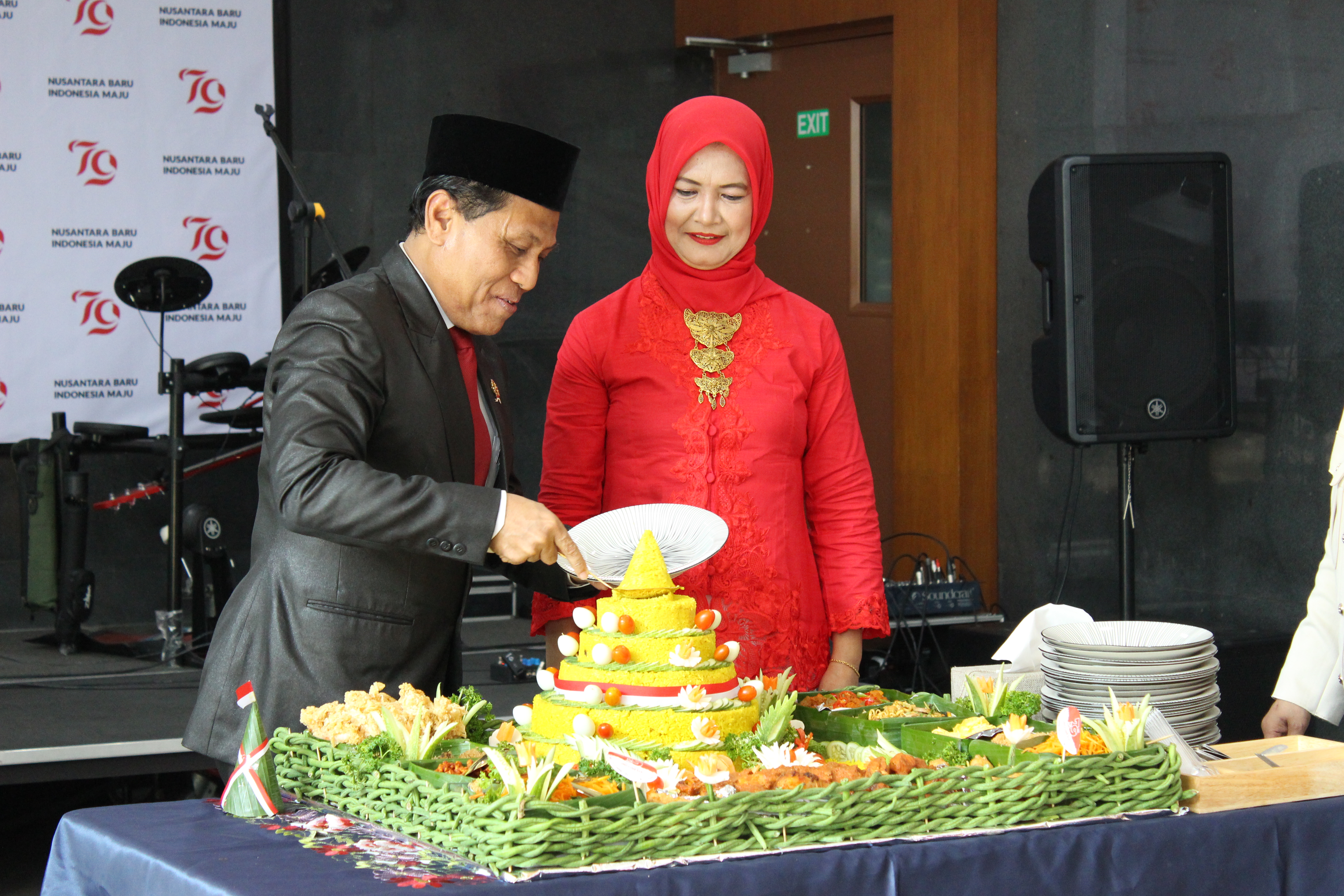 KEGIATAN LOMBA & UNDIAN DOORPIZE DALAM RANGKA MEMERIAHKAN HARI KEMERDEKAAN REPUBLIK INDONESIA KE-79