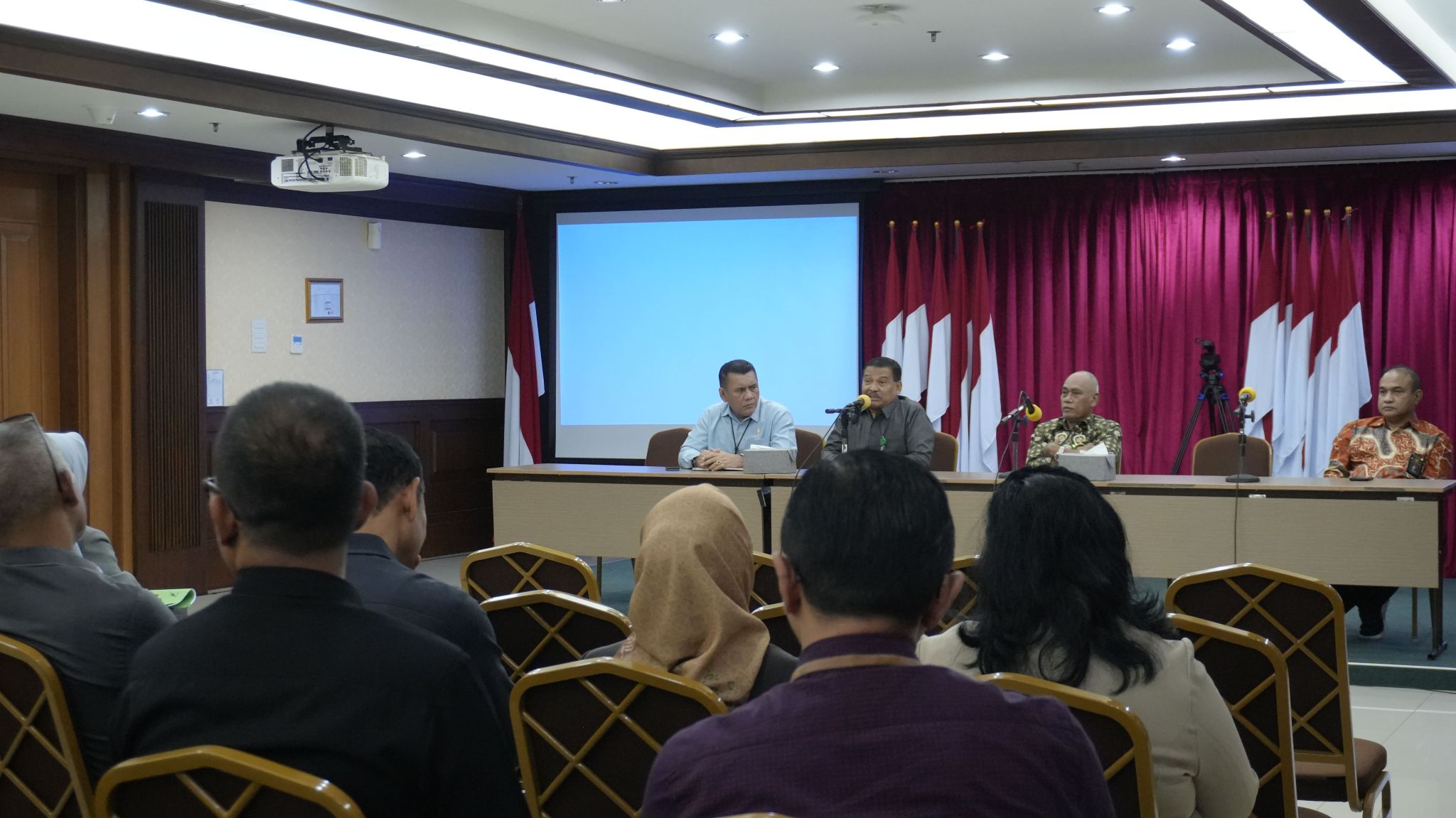 PEMBINAAN OLEH PENGADILAN TINGGI JAKARTA PADA PENGADILAN NEGERI JAKARTA PUSAT KELAS IA KHUSUS