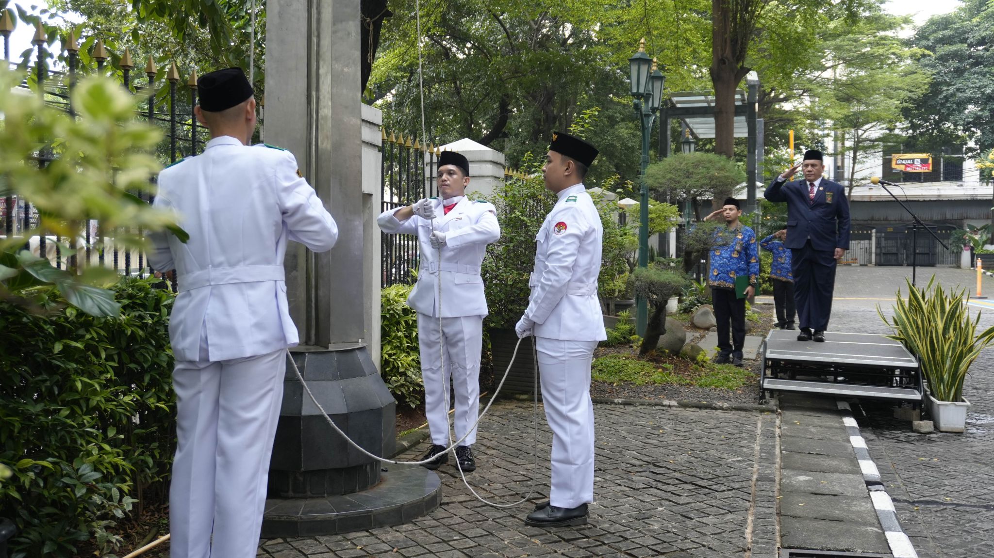 PN JAKARTA PUSAT SELENGGARAKAN UPACARA PERINGATAN HARI KEBANGKITAN NASIONAL KE-117 TAHUN 2025