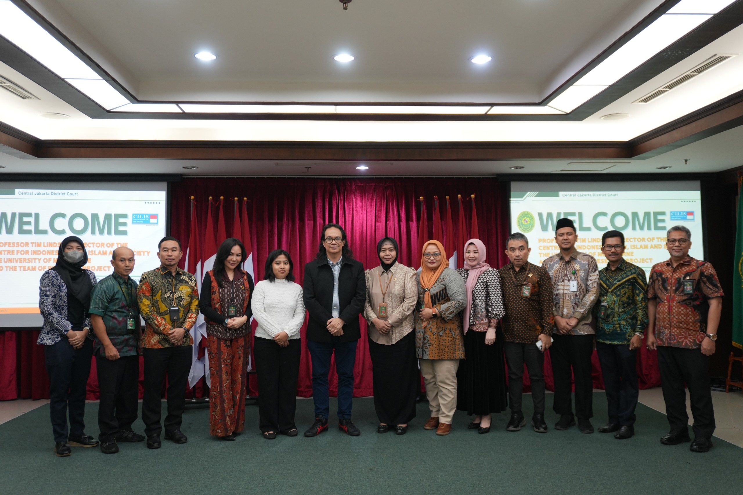 PN JAKARTA PUSAT MENERIMA KUNJUNGAN TIM PENELITIAN MELBOURNE LAW SCHOOL UNIVERSITAS MELBOURNE