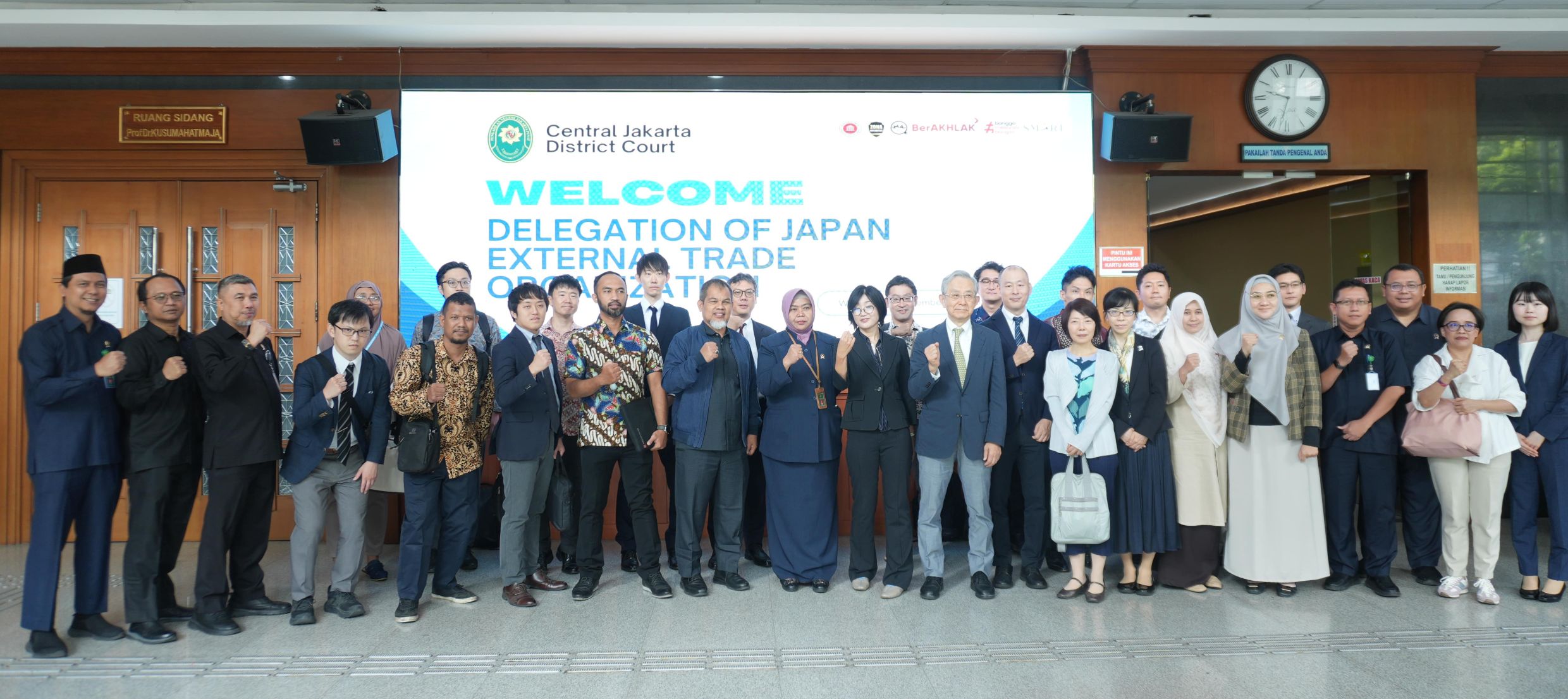 PN JAKARTA PUSAT MENERIMA KUNJUNGAN TIM JAPAN EXTERNAL TRADE ORGANIZATION (JETRO)